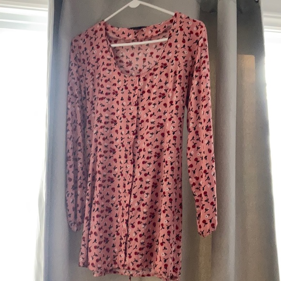 Cute floral dress - Picture 2 of 4